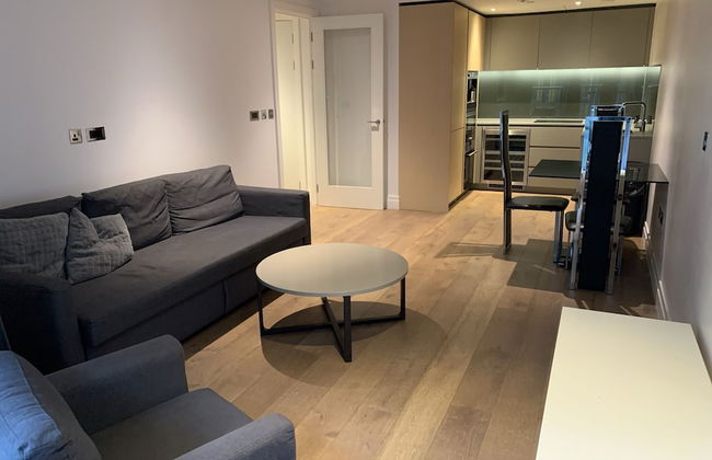 Stylish 2 Bed Flats Near US Embassy - Foto 17