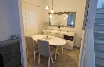 Green Veranda - cosy apartment with terrace, grill, chimney and pool - Foto 18