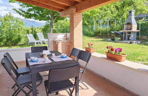 Beautiful Home In Preci With Wifi - Foto 9