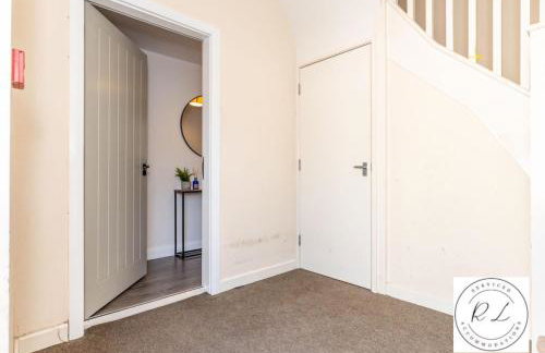 Bright & Modern 2-Bed Glenfield Hospital Apartment - Sleeps 6 - Foto 15