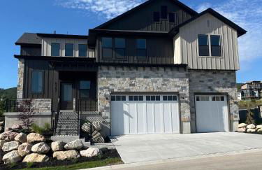 NEW Luxury Home super comfy By Snowbasin & Pow Mow - Foto 1