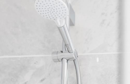 Modern Two Bed Apartment - Smart Tv - Wi-Fi - Parking 49C - Foto 31