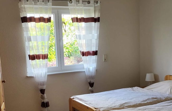 Relaxing Holiday Home in Willersdorf in the Forest - Photo 9