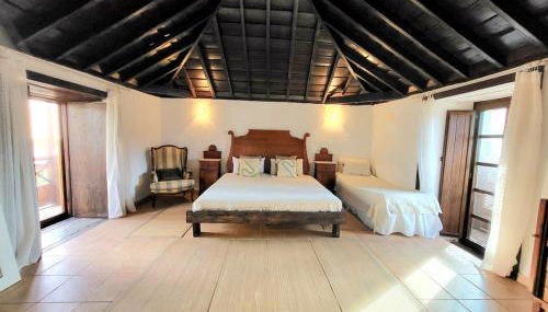 Casa emblematica Miranda con Jardín interior canario - Foto 4