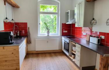 Zeitreise: Wohnen im Herrenhaus genau zw. L u. DD - Foto 3