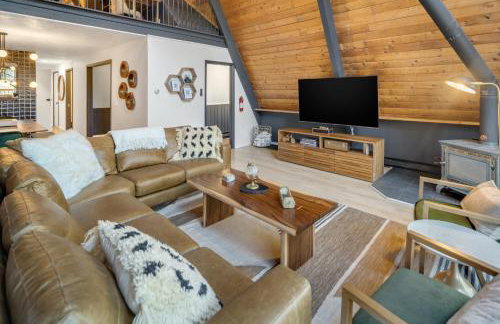 Camp Smores- Modern A-Frame with Pool - Foto 7