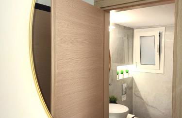 Rafina's PARADISE VIEW!!Walking access to the Port!!! Amazing Seaview!!!Steps from the Beach, 2 min walk!!WIFI 300Mbps! The Lux Seaside Retreat! - Foto 27