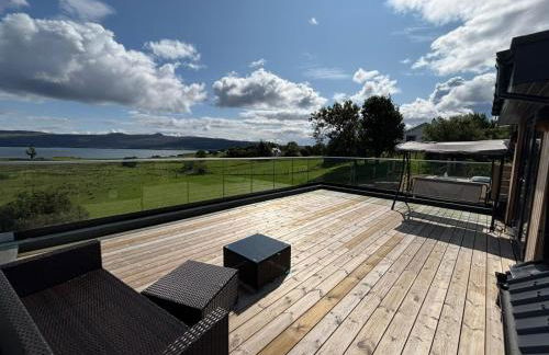 Luxurious, Unique & Elegant Cottage with Hot Tub - Foto 9