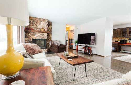 Relaxing Lake Haven House - Close to EVERYTHING! - Foto 2