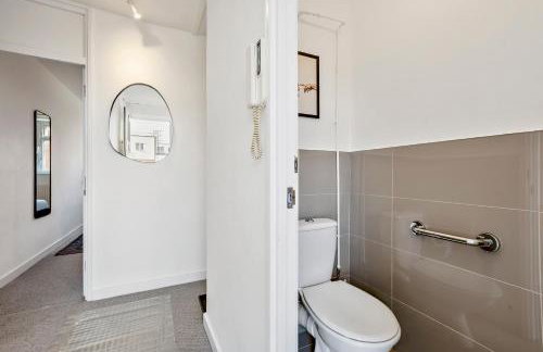 Spacious 2-Bed Apartment In Shoreditch - Foto 27