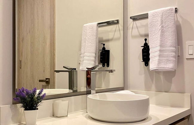 w Cozy 2BR w Balcony n AC in Cartagena - Photo 16