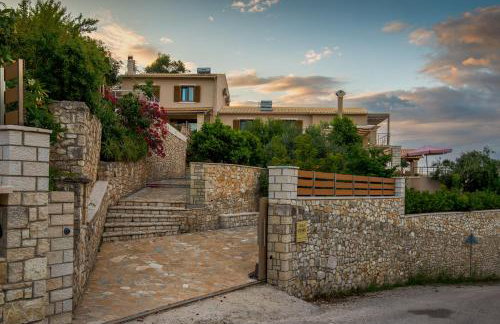 Villa Ozias a modern,spacious, swimmig pool villa. - Foto 47