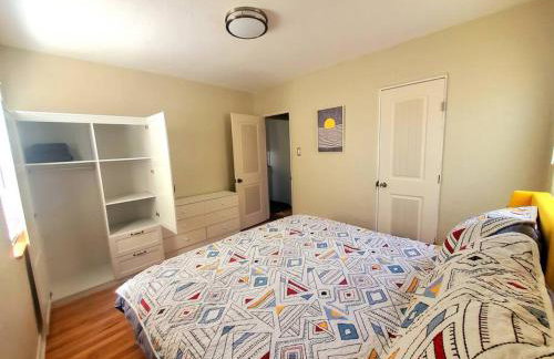 Lovely 2BR Pet Friendly Home in Heart of Nob Hill - Foto 20