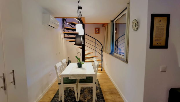 Mill House & Hot Tub extra 15 eur night booked - Foto 2, Habitación