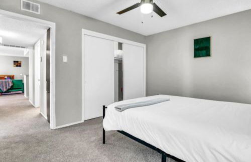 Spacious 2BR Apartment with Pool and Gym - Foto 6