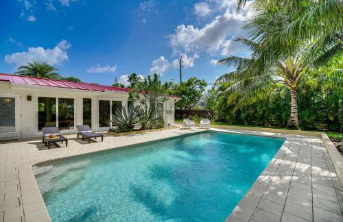 Private Oasis with Pool Walk to Melbourne Beach! - Foto 25