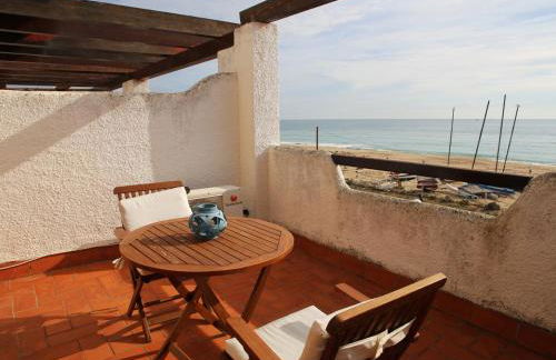 AT034 Vistas de la playa, casa en primera línea con salida a la playa - Foto 23