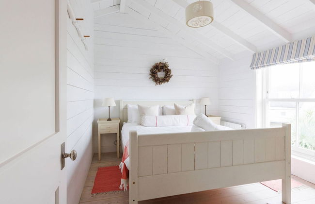 Beachfront House w Pool Steam - Photo 45