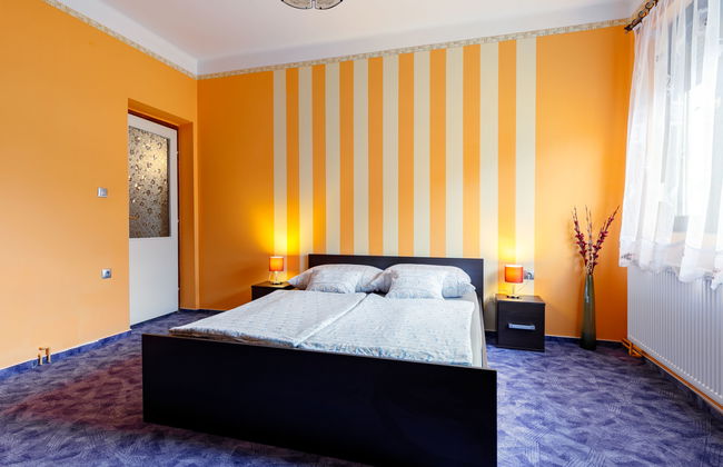 3 bedroom Apartment in Balatonlelle with garden and terrace - Photo 6