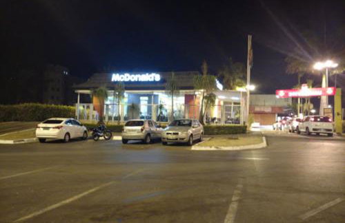 Kitinet 2/4 no Sudoeste - Foto 37