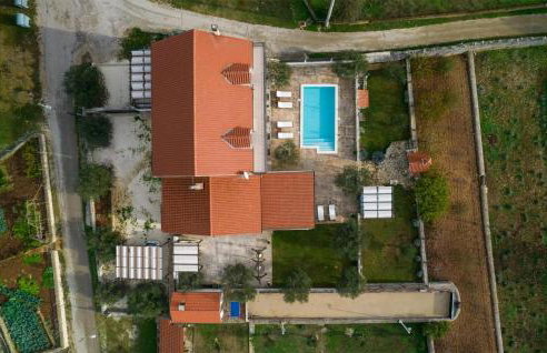 Lovely Home In Unesic With Sauna - Foto 19