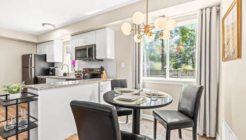 Spacious 1BR Flat, Workspace, King Bed - Foto 5