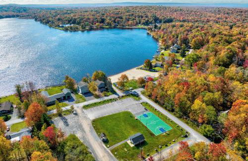 Boho Haven Hideaway - Walk to Pool,Theater,Arcades, Firepit, Lake Access - Foto 18