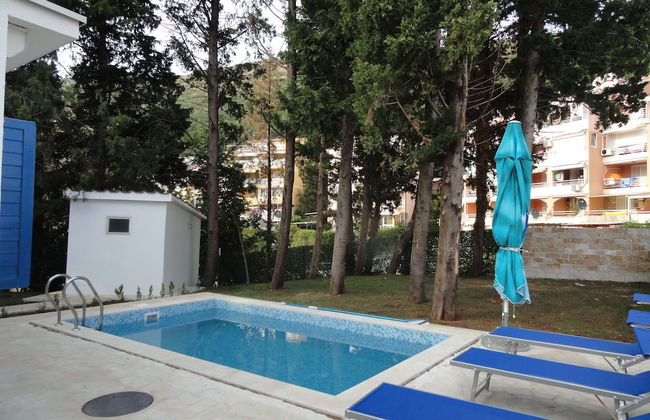 Petrovac Holiday House with pool - Foto 27