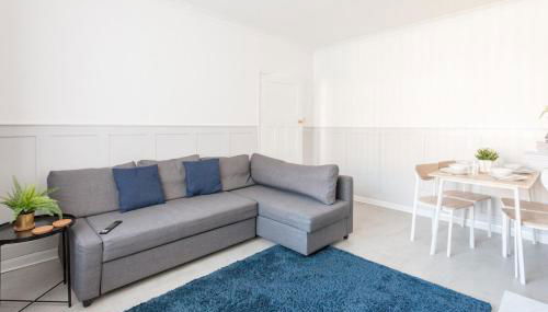 Warrington House, driveway parking & WiFi! - Foto 4