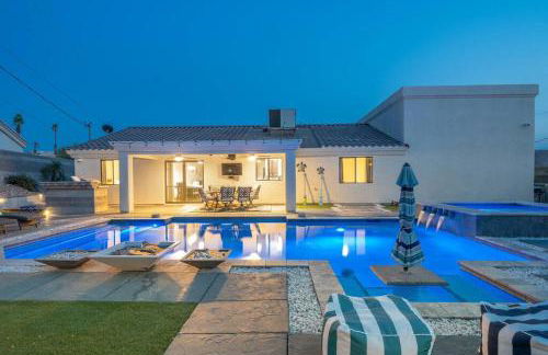 Heated Pool & Spa - Winterhavens Oasis - Foto 28