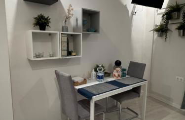 La Joya de la Caleta. A 60 mts playa. - Foto 2