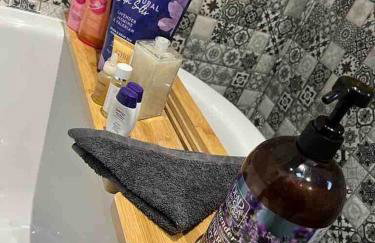 Lodge with log burner Contractors business private parking free Wi-Fi near M4 - Foto 7