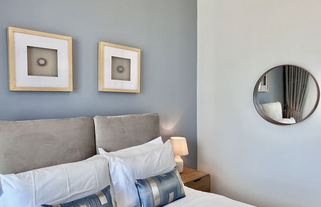 Luxurious 2B in Downtown Views With Dubai Mall Access - Photo 5