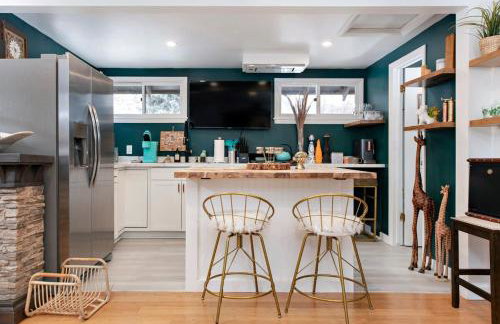 Million Dollar Creekside Treehouse Hottub Rafting Hiking Fishing and Mins to Glenwood and Hotsprings - Foto 4