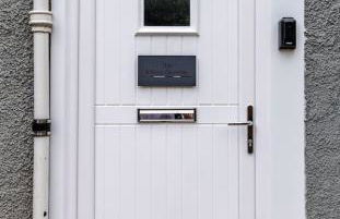 Kilted Quarter by The Wallace Monument - Photo 21