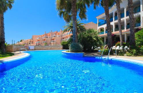 UHC Costa Linda Family Complex - Foto 36