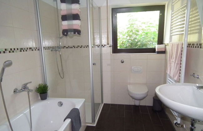 Villa Birrenbach Comfortable Vacation Home - Foto 18