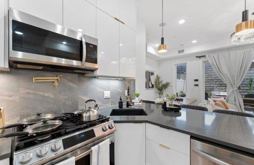 Luxury 3BR Backyard Oasis Close to NYC FirePit - Foto 34