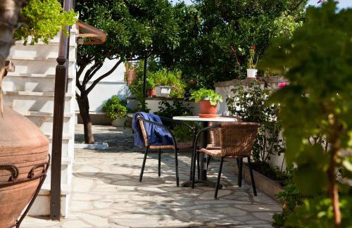 Sofia's Garden by Booking Kottas - Foto 25