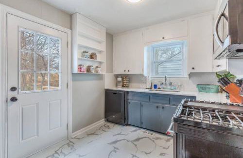 OneCozyPlace Tulsa - King Bed Expo, TU, Downtown - Foto 15