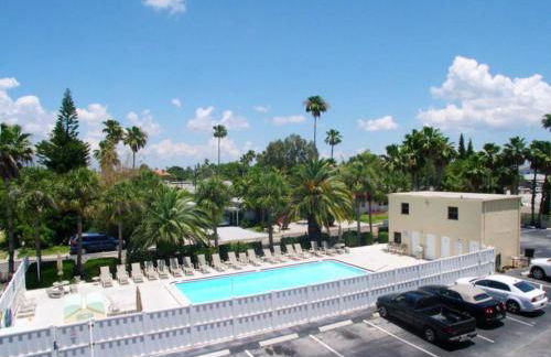 Madeira Place 303 1BD 2BA Retreat Near Johns - Photo 26