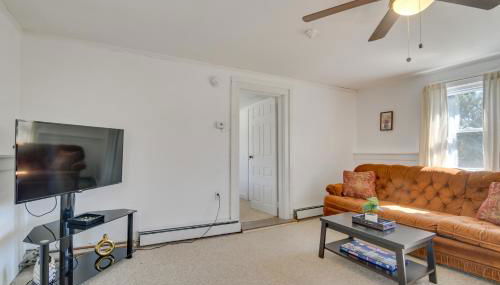 Oakland Apt on Messalonskee Lake with Dock Access! - Foto 5