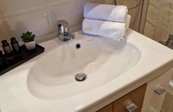 Super villa idyllique & antique avec vue mer imprenable - Foto 41