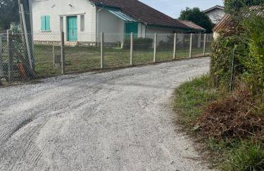 Charmant T2, Cl 3 étoiles, 4 Lits, 4 personnes et 1enfant, parking et terrasse - Foto 25
