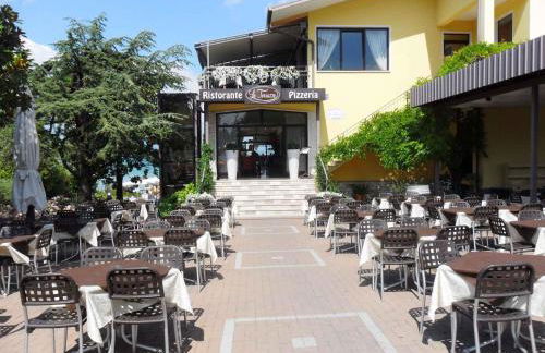 Camping Bella Italia Apartments Verbena - Lake Garda 22081 - Photo 17