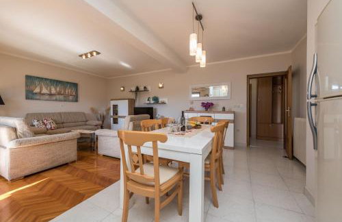 Stedi Apartment - Photo 10