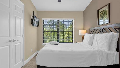 Vibrant 4BR Family Townhome 1 mile from Disney World and Disney Springs - Foto 4