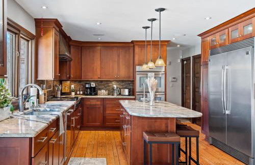 Unique Estate 5 Bedrooms Fire Pit Sleeps 10 - Foto 17