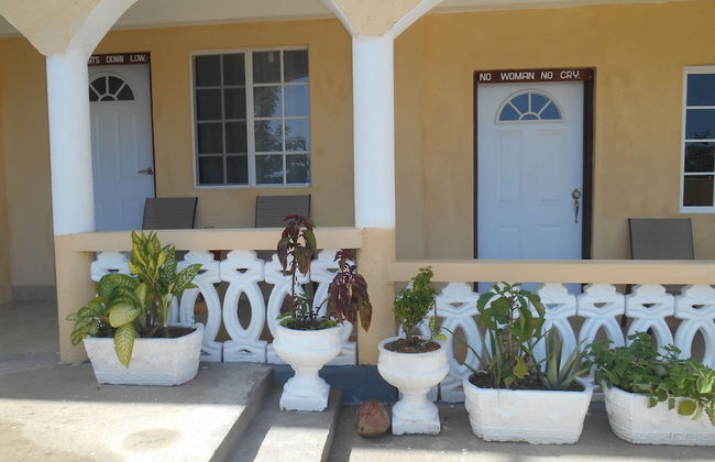 Solet's Paradise Negril - Photo 27