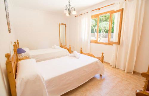 Bonito Chalet con WiFi muy cerca del mar - Photo 23